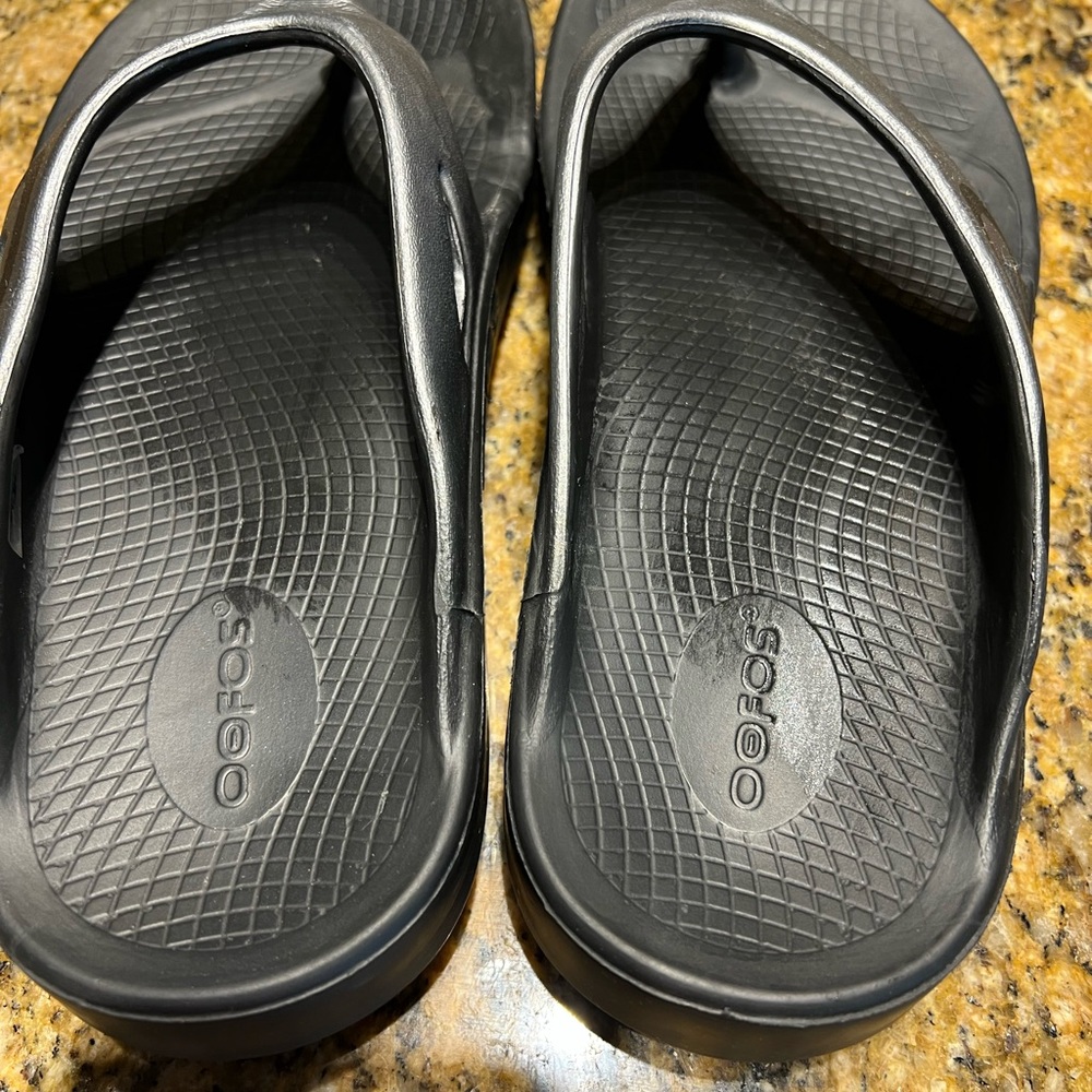 OOFOS Gray Slide Sandals - Picture 14 of 14